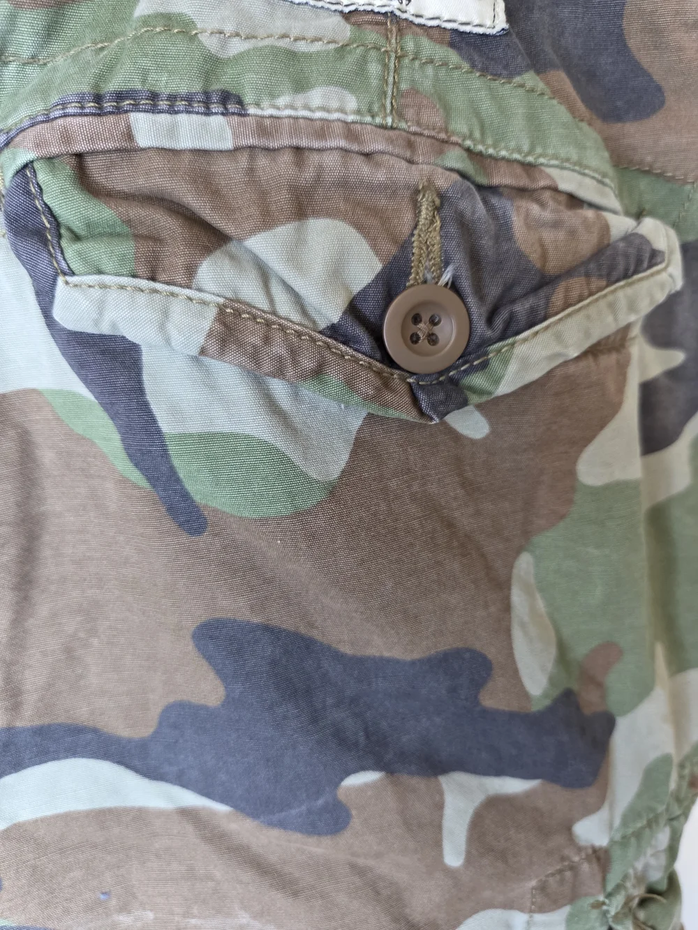 Polo By Ralph Lauren Men's Camouflage Cargo Shorts — Green/Brown/Black - Picture 13 of 15